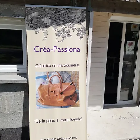 Les Mesanges Bed & Breakfast Combrand