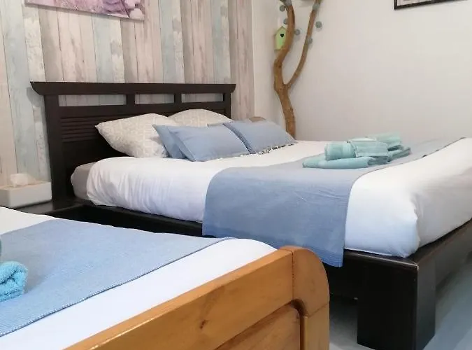 Les Mesanges Couette-café *